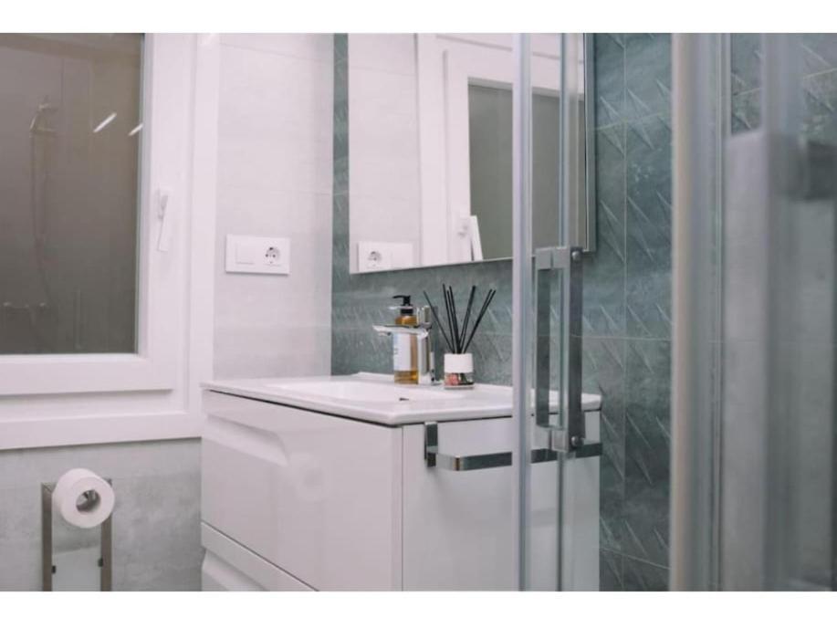 Piso Centrico Y Tranquilo Apartment Vigo Ngoại thất bức ảnh